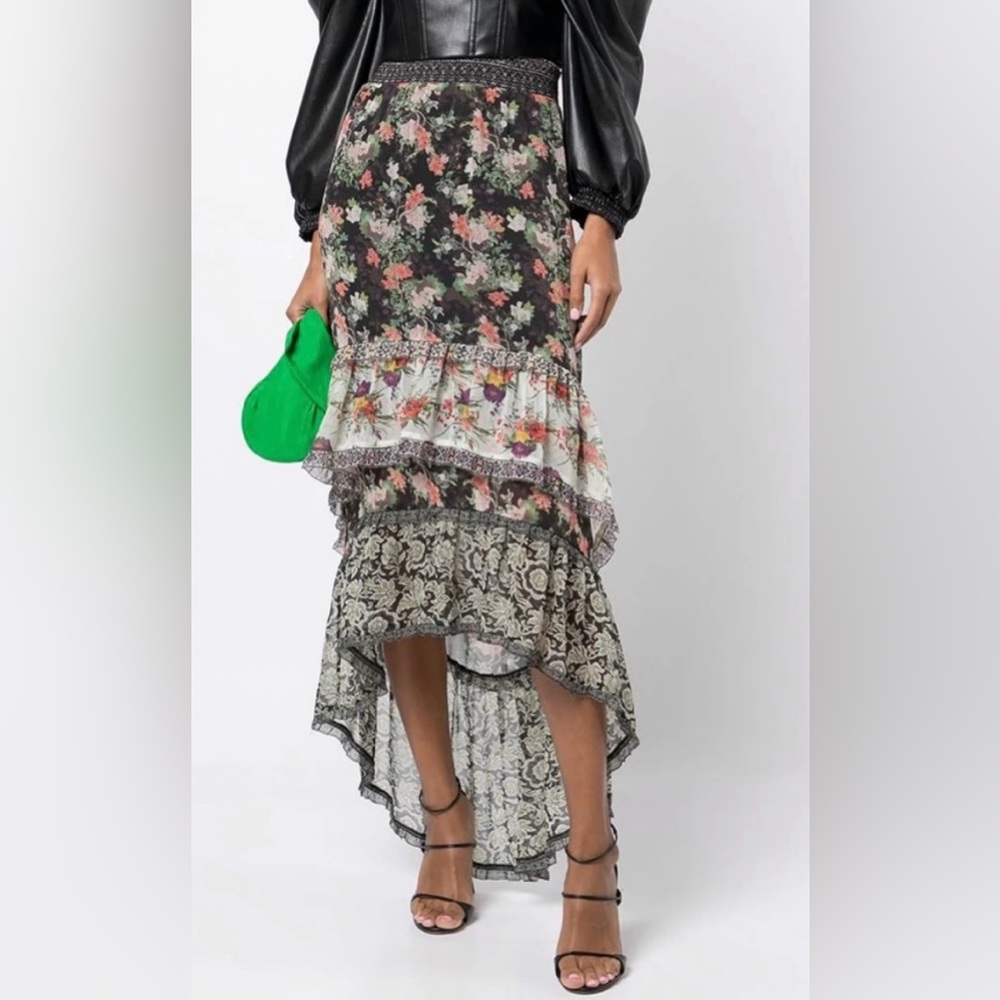 NWT Alice & Olivia elastic skirt